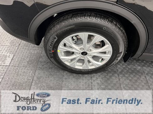New 2025 Ford Escape Active image 12