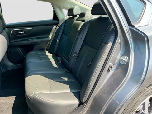 Used 2016 Nissan Altima 2.5 SL w/ 2.5 Technology Package image 23