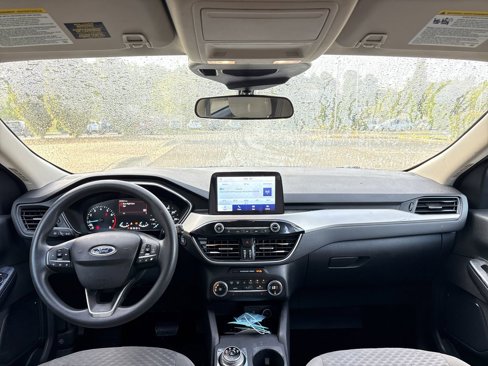 Used 2020 Ford Escape SE image 21