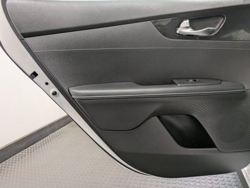 Used 2023 Kia Forte GT-Line w/ GT-Line Technology Package image 22