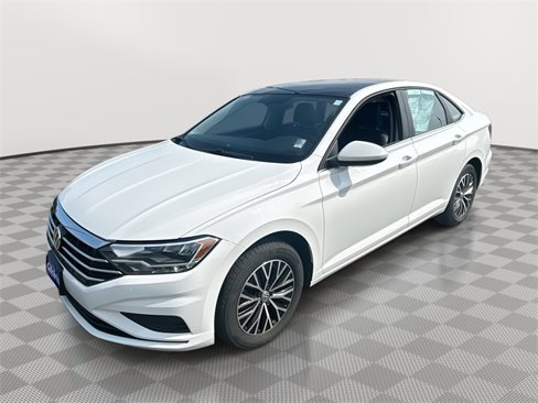 Used 2021 Volkswagen Jetta R-Line image 1