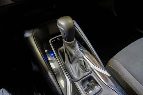 Used 2021 Toyota Corolla SE image 32