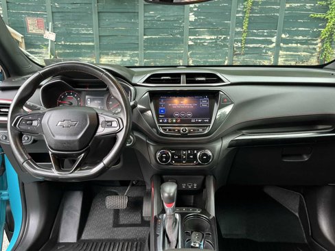 Used 2021 Chevrolet TrailBlazer RS w/ Convenience Package image 19