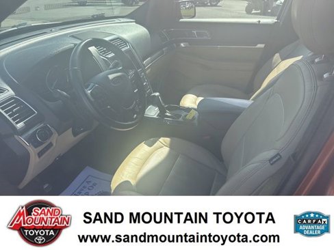Used 2017 Ford Explorer Limited w/ Equipment Group 301A image 11
