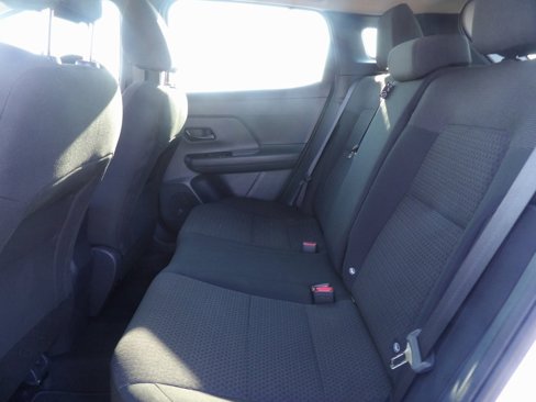Used 2025 Nissan Kicks S image 13