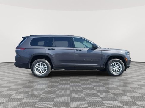New 2025 Jeep Grand Cherokee L Laredo w/ Luxury Tech Group I image 6
