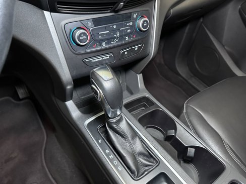 Used 2018 Ford Escape SEL image 41