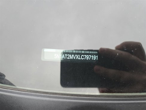 Used 2020 Nissan Rogue SV image 30