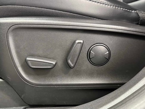 Used 2023 Ford Escape Platinum image 26