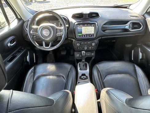 Used 2018 Jeep Renegade Limited w/ UConnect 8.4 Nav Group image 21