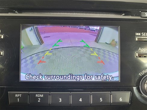 Used 2016 Nissan Rogue SV image 19
