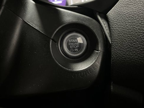 Used 2023 Jeep Renegade Latitude image 21