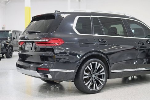 Used 2020 BMW X7 xDrive40i w/ Cold Weather Package image 10