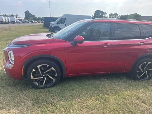 Used 2022 Mitsubishi Outlander SEL image 5