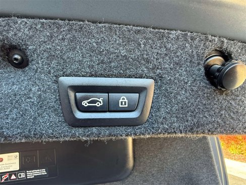 Used 2013 BMW M5 image 18