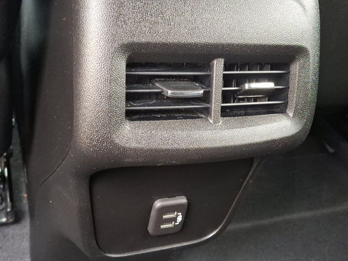Certified 2022 Chevrolet Equinox LT image 11