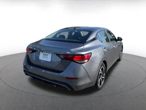 Used 2024 Nissan Sentra SV image 14