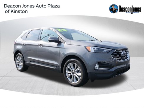 Used 2024 Ford Edge Titanium image 1