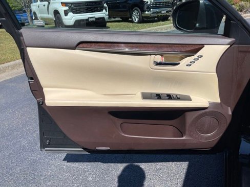 Used 2017 Lexus ES 350 image 16