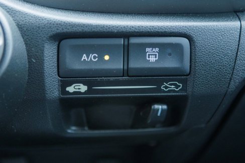 Used 2010 Honda Fit Sport image 28