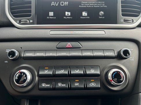Used 2022 Kia Sportage LX image 23
