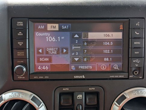 Used 2012 Jeep Wrangler Unlimited Sahara image 24