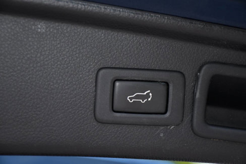 Used 2015 Subaru Forester 2.5i Touring w/ Eyesight & Navigation System image 19