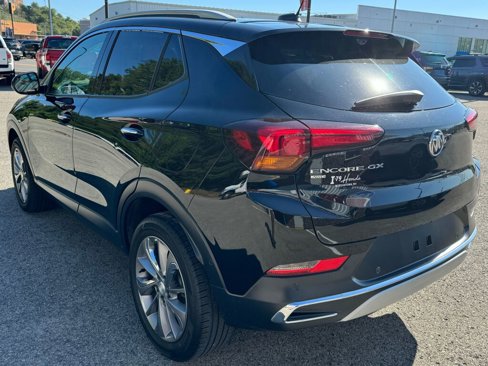Used 2021 Buick Encore GX Essence w/ Advanced Technology Package image 5