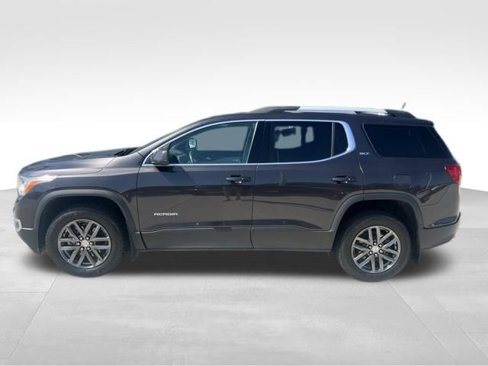 Used 2018 GMC Acadia SLT image 3