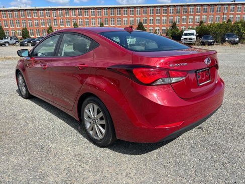 Used 2016 Hyundai Elantra SE w/ Option Group 02 image 3