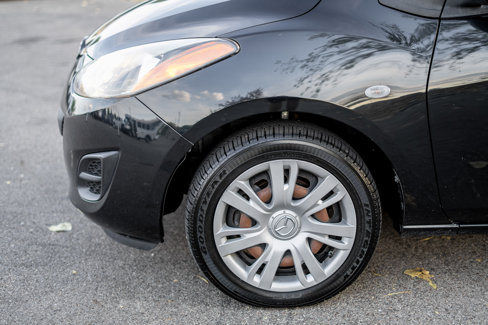 Used 2014 MAZDA MAZDA2 Sport image 9