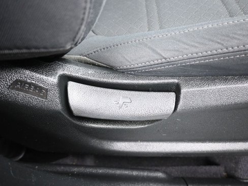 Used 2020 Kia Sorento LX image 49