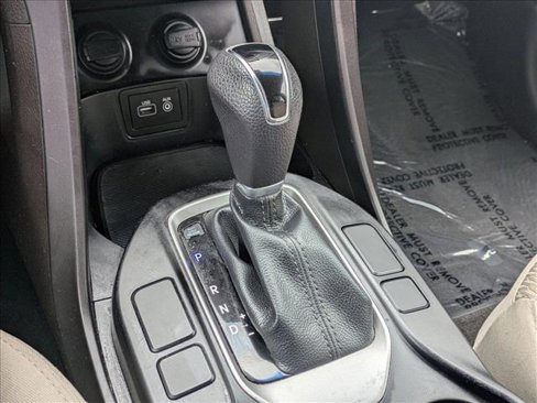 Used 2018 Hyundai Santa Fe Sport image 13