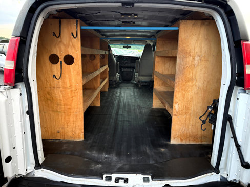 Used 2016 Chevrolet Express 2500 Extended image 11