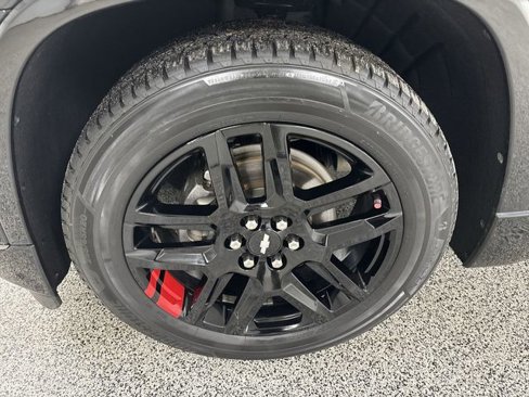 Used 2018 Chevrolet Traverse Premier w/ Redline Edition image 11