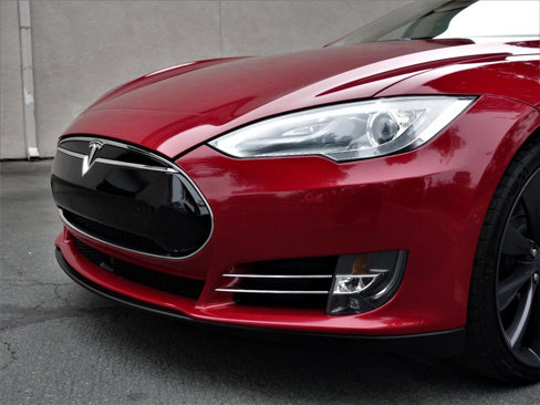 Used 2015 Tesla Model S P85D image 4