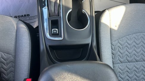 Certified 2022 Chevrolet Equinox LS w/ LS Convenience Package image 31
