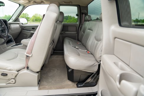 Used 2004 Chevrolet Silverado 2500 LS w/ Skid Plate Package image 39