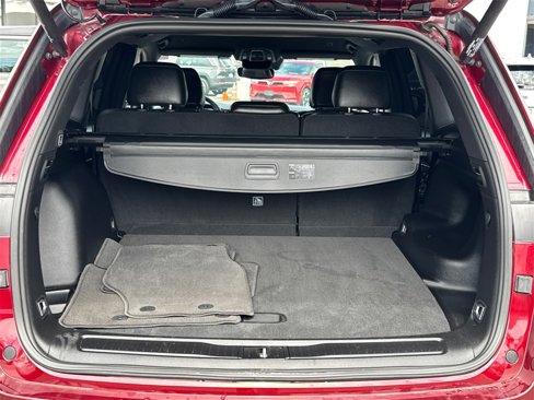 Certified 2023 Jeep Grand Cherokee Altitude image 10
