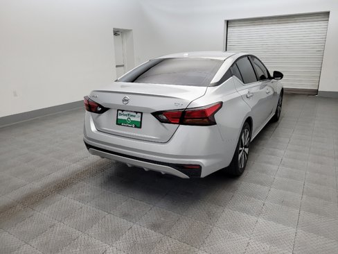 Used 2022 Nissan Altima 2.5 SV image 7