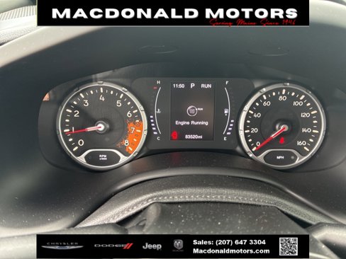 Used 2018 Jeep Renegade Latitude image 11