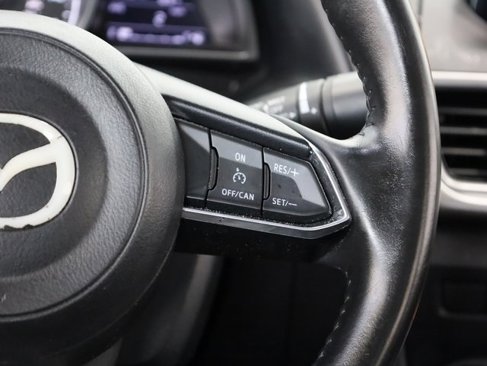 Used 2017 MAZDA MAZDA3 Touring image 19