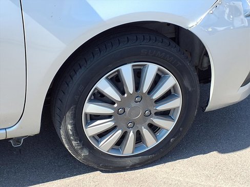 Used 2019 Nissan Versa SV image 23