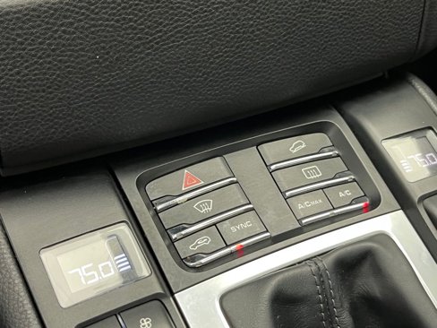 Used 2018 Porsche Macan S image 19
