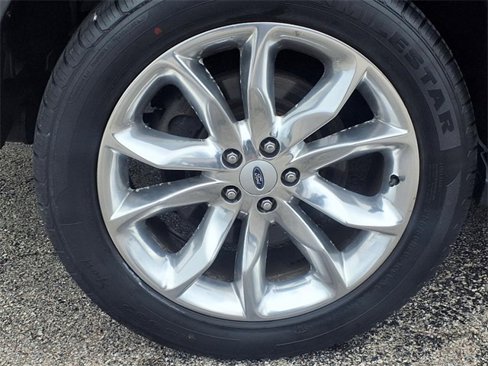 Used 2013 Ford Explorer XLT image 12