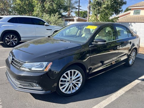 Used 2016 Volkswagen Jetta SEL w/ Lighting Package image 2