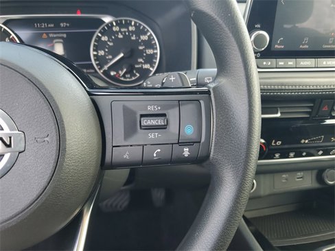 Used 2021 Nissan Rogue SV image 26