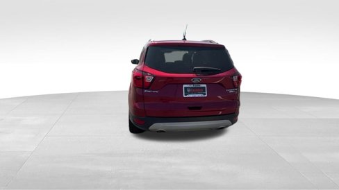 Used 2019 Ford Escape Titanium image 34