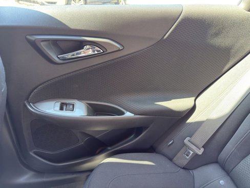 Used 2024 Chevrolet Malibu LT image 31