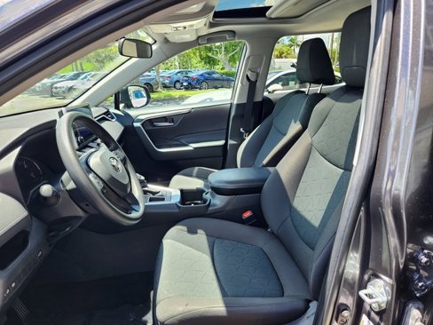 Used 2023 Toyota RAV4 XLE image 16